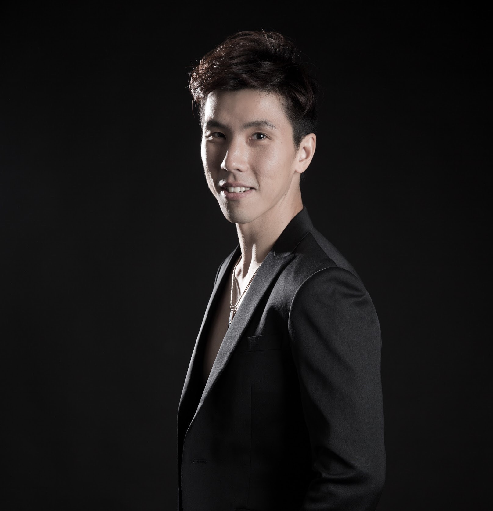 Nicholas Tin profile